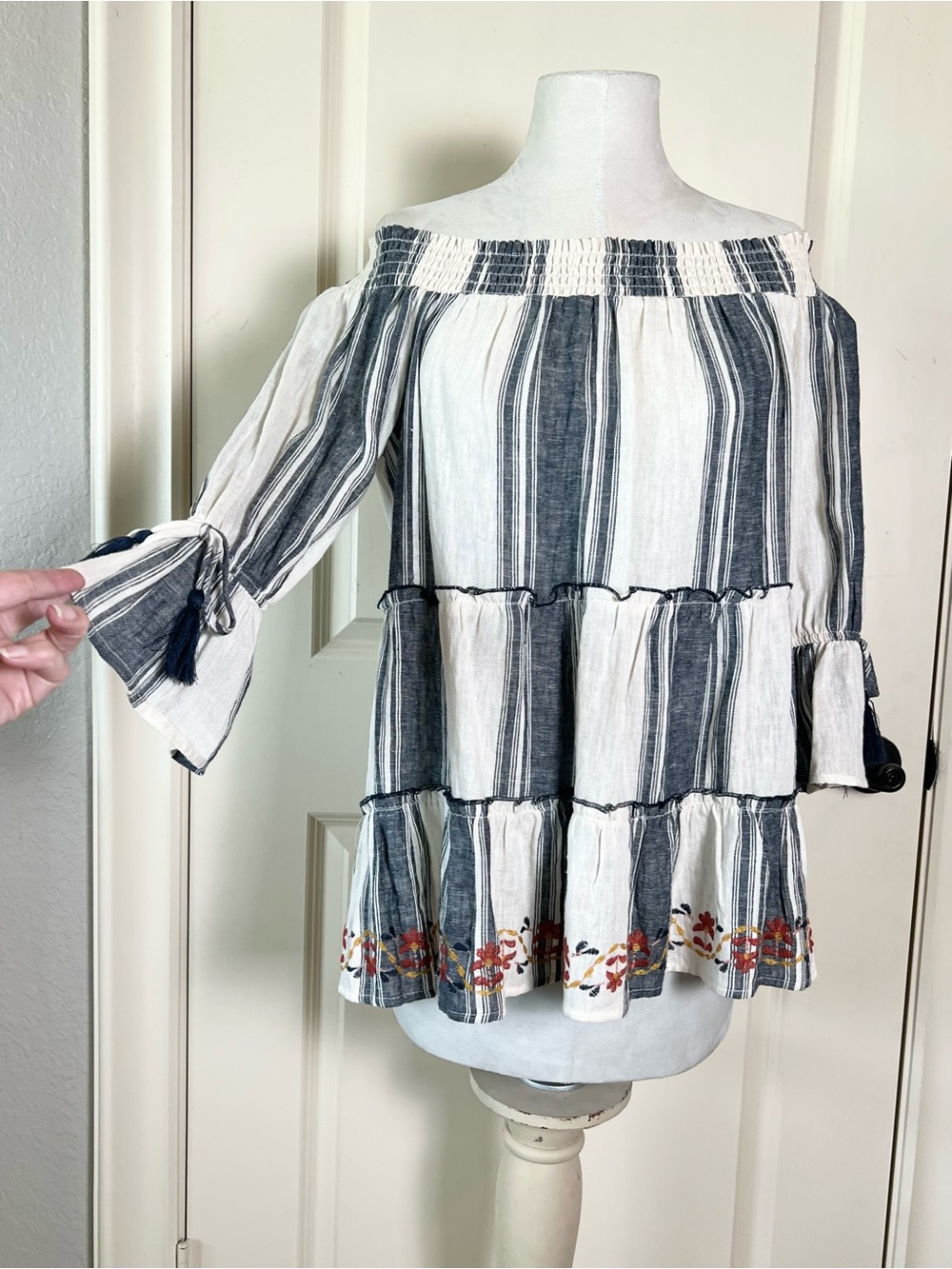 Knox Rose Linen Blend Off Shoulder Striped Embroidered Boho Peasant Blouse M